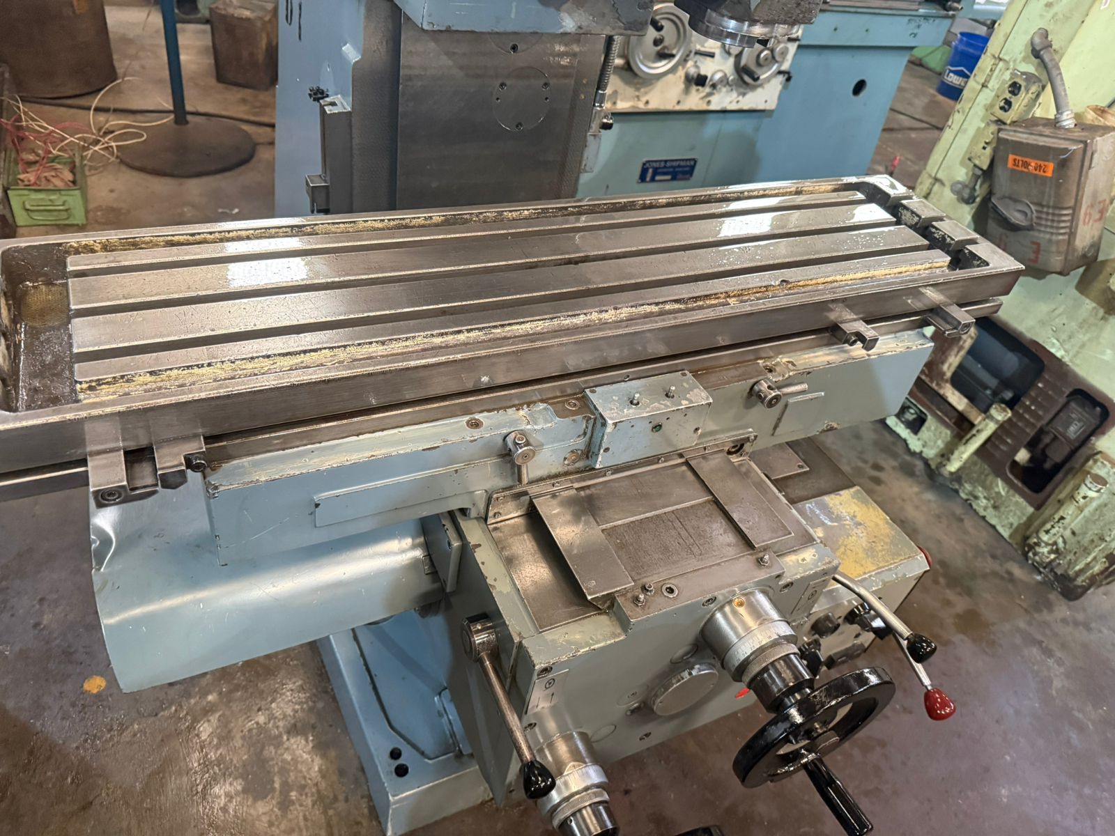 Vernier Universal milling machine thumb