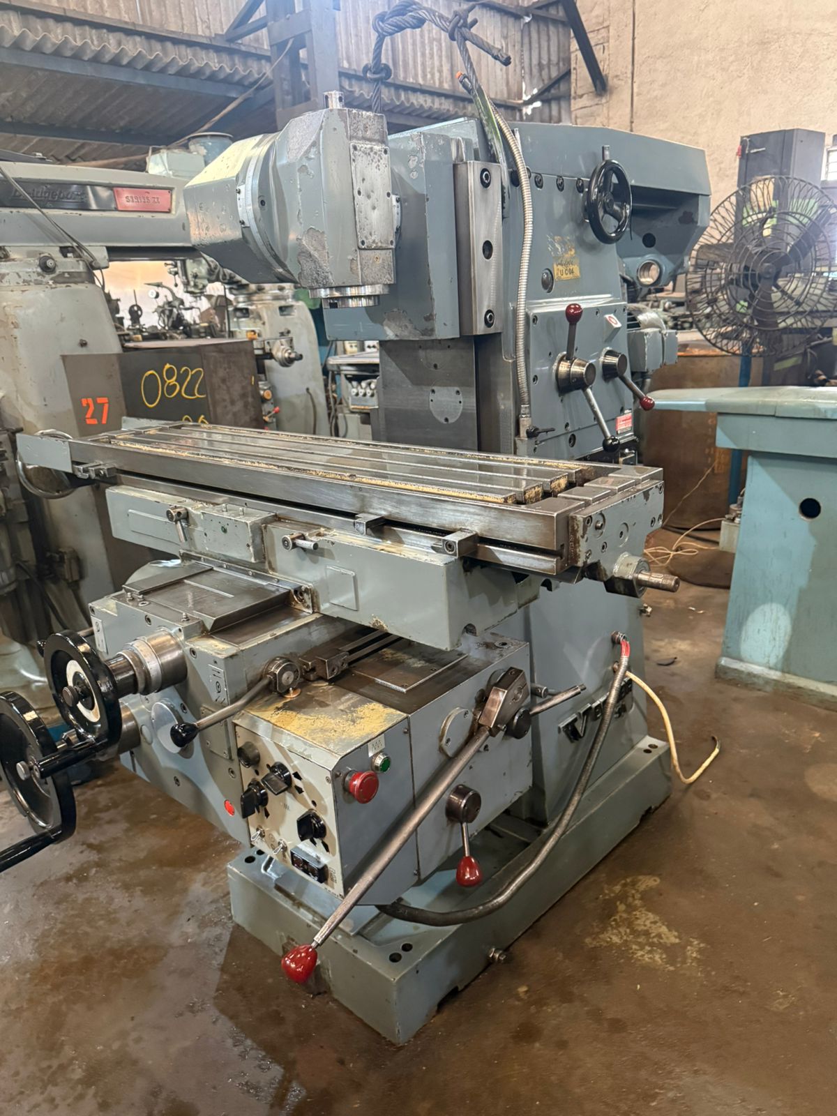 Vernier Universal milling machine thumb