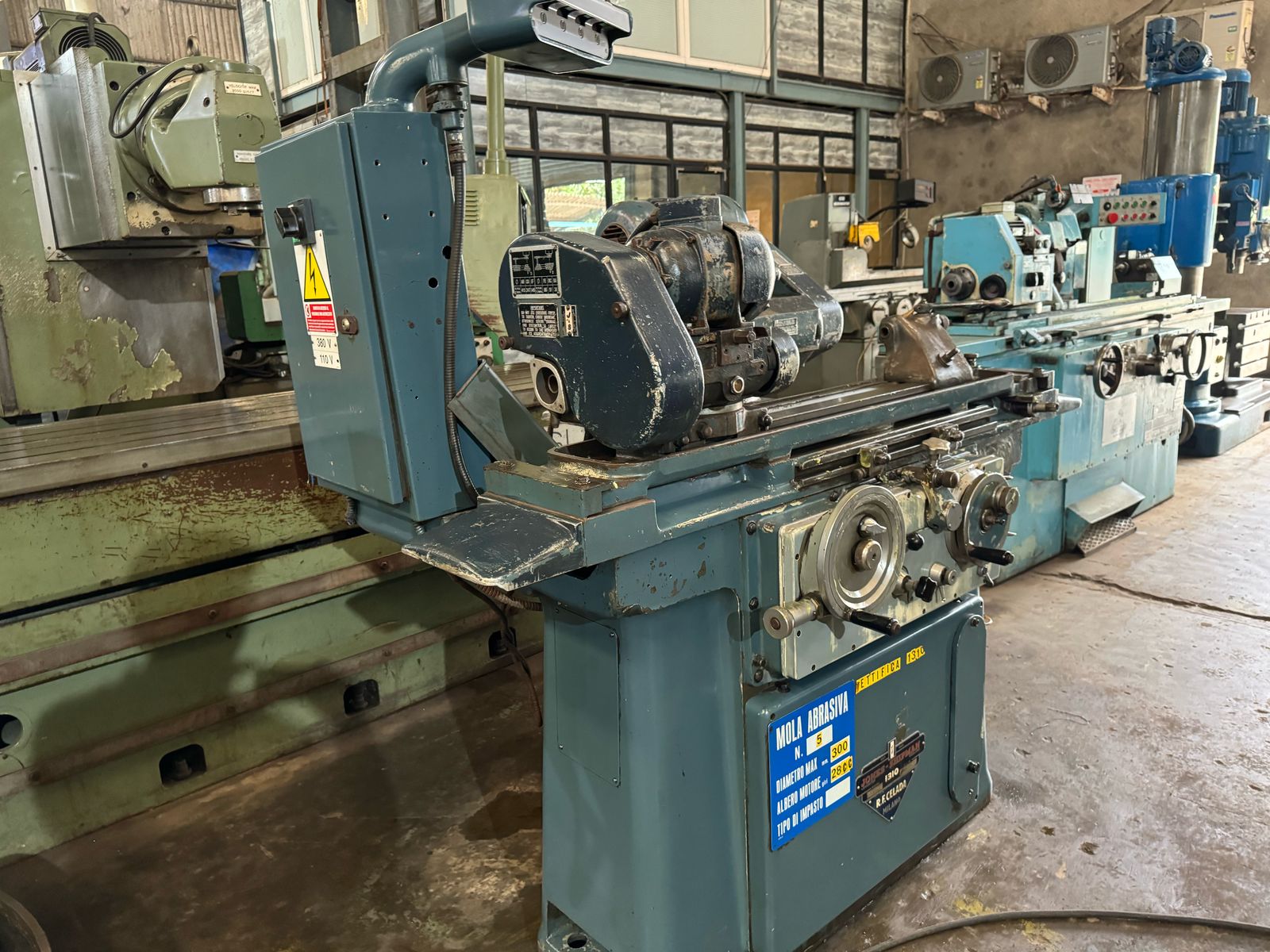 Cylindrical Grinder Machines ( Jones and Shipman ) thumb