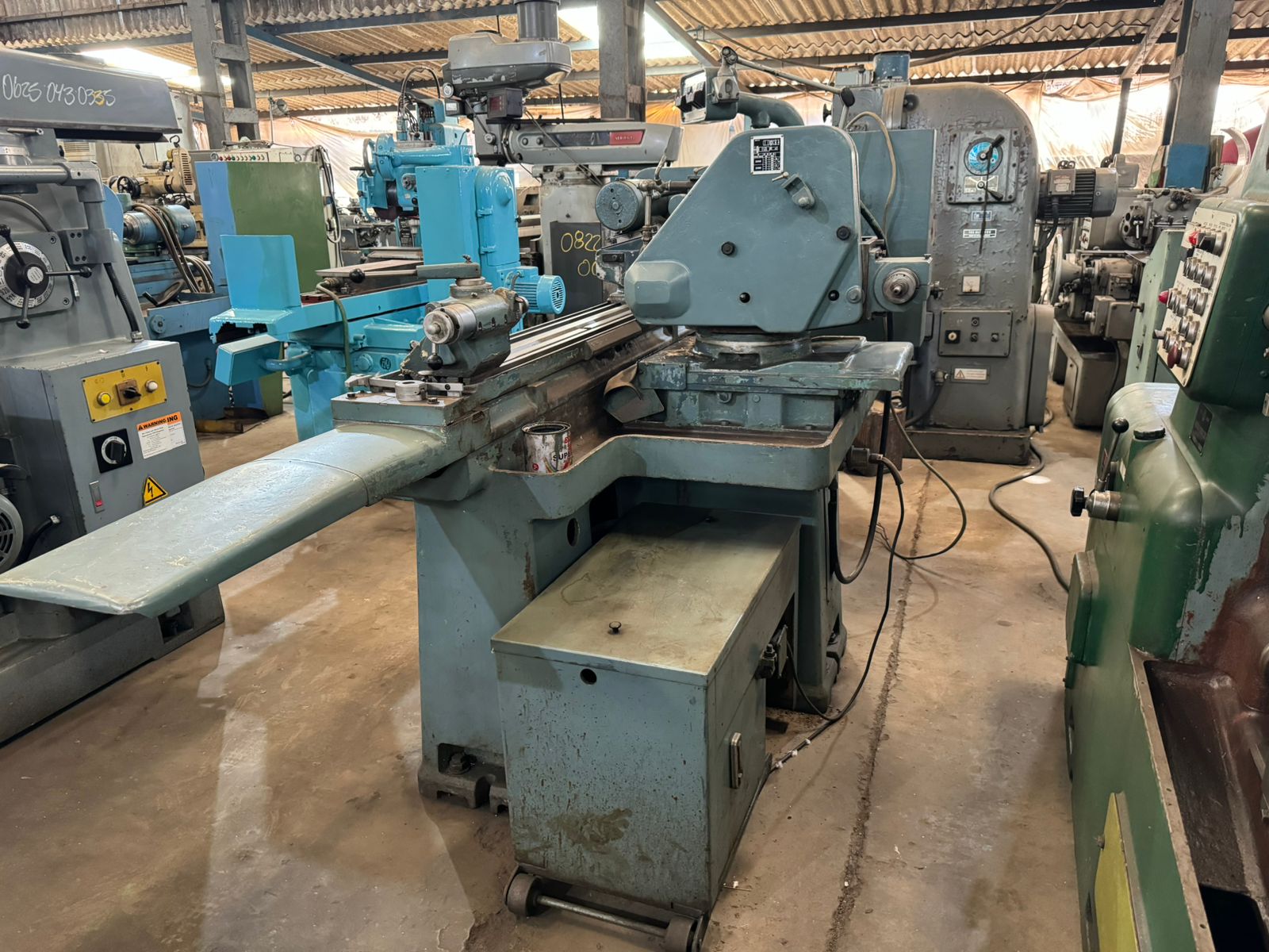 Jones and Shipman Cylindrical Grinder thumb