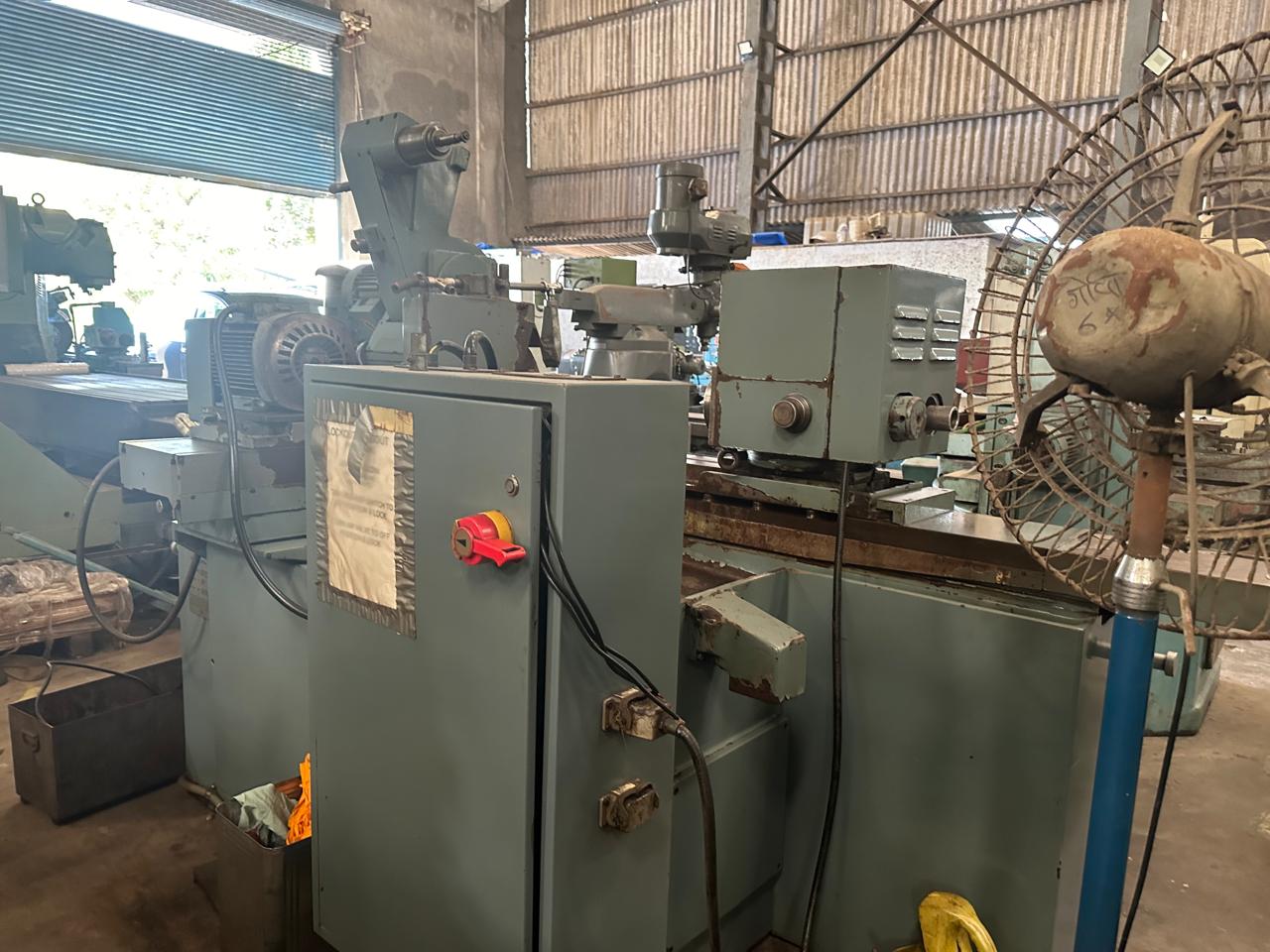LIZZINI RUL- 100 Italian Universal Cylindrical grinder thumb